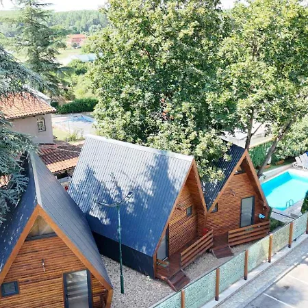 Planinske Kuce 아파트 *